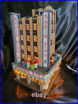 Dept. 56 Radio City Music Hall & Rockettes