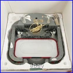 Dept. 56 Rockefeller Plaza Skating Rink Christmas In The City Village 52504 READ