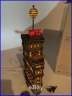 Dept 56 The Times Tower 2000 Special Edition Gift Set Retired WORKS 55510