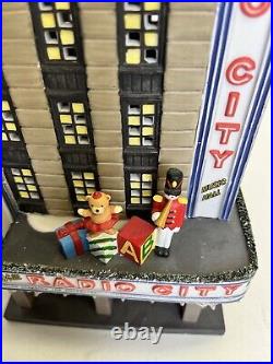 Dept 56 Village Radio City Music Hall Christmas in the City New York withBox READ