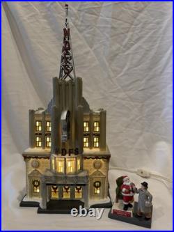 Dept 56 WDFS Radio Christmas In The City Village Accessories Set of 2