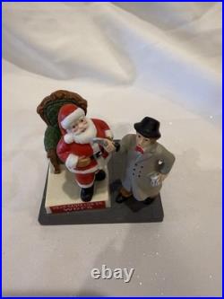 Dept 56 WDFS Radio Christmas In The City Village Accessories Set of 2