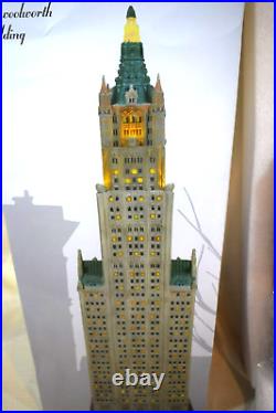 Dept 56 WOOLWORTH BUILDING Christmas in the City NEW 6007584 (1023TT163)