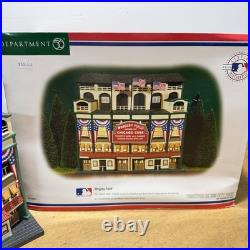 Dept 56 Wrigley Field Chicago Cubs 2001 Christmas in the City Boxed 56.58933
