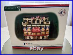 Dept 56 Wrigley Field Chicago Cubs 2001 Christmas in the City COMPLETE WITH BOX