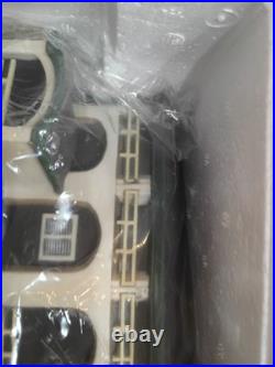 Dept 56 Wrigley Field Chicago Cubs 2001 Christmas in the City COMPLETE WITH BOX