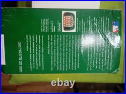 Dept 56 Wrigley Field Chicago Cubs 2001 Christmas in the City COMPLETE WITH BOX