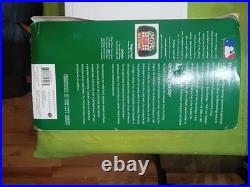 Dept 56 Wrigley Field Chicago Cubs 2001 Christmas in the City COMPLETE WITH BOX