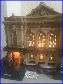 Dept Department 56 UNION STATION Christmas In The City Series #805532 Animated