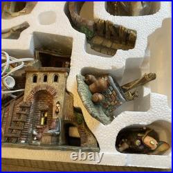 Grandeur Noel Collectors Edition 2001 Bethlehem Village Nativity Christmas