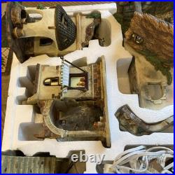 Grandeur Noel Collectors Edition 2001 Bethlehem Village Nativity Christmas