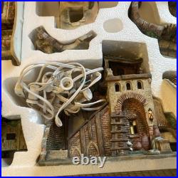 Grandeur Noel Collectors Edition 2001 Bethlehem Village Nativity Christmas