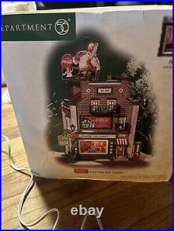 Hallmark Dept 56 Christmas In The City Cocoa Cola Soda Fountain MIB W Light