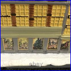 Hawthorne Village MACY'S Christmas In New York Collection With Santa HTF Rare