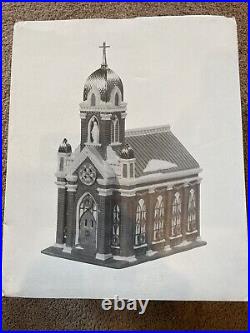 NEW! Department 56. Christmas in the City. HOLY NAME CHURCH. 58875 In Box