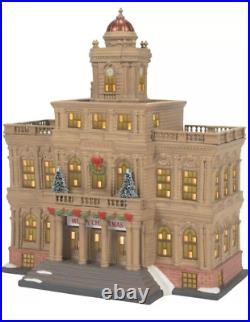 NEW IN BOX! $280 Department 56'CITY HALL' Christmas In The City 6011382