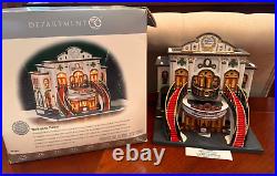 The Majestic Theater Dept 56-Christmas in the City -used-mint condition