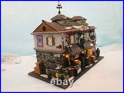 Vintage 2004 Dept. 56 Christmas In The City Series #56.59237 Pier 56, East Harbor