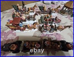 Vintage Christmas in the City Figurines Lot (47pcs) Hedges/tree/houses/horses