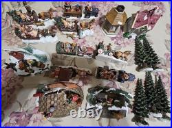 Vintage Christmas in the City Figurines Lot (47pcs) Hedges/tree/houses/horses
